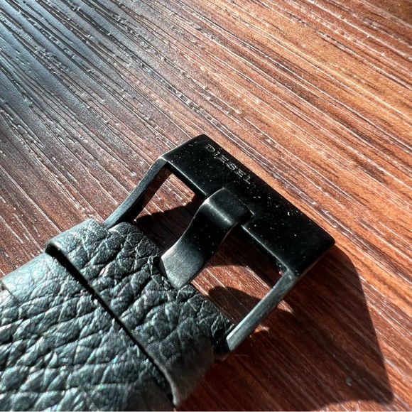 Diesel Watch Men Chronograph 50mm DZ-4226 Black Wide Leather Band New Battery - Picture 13 of 13